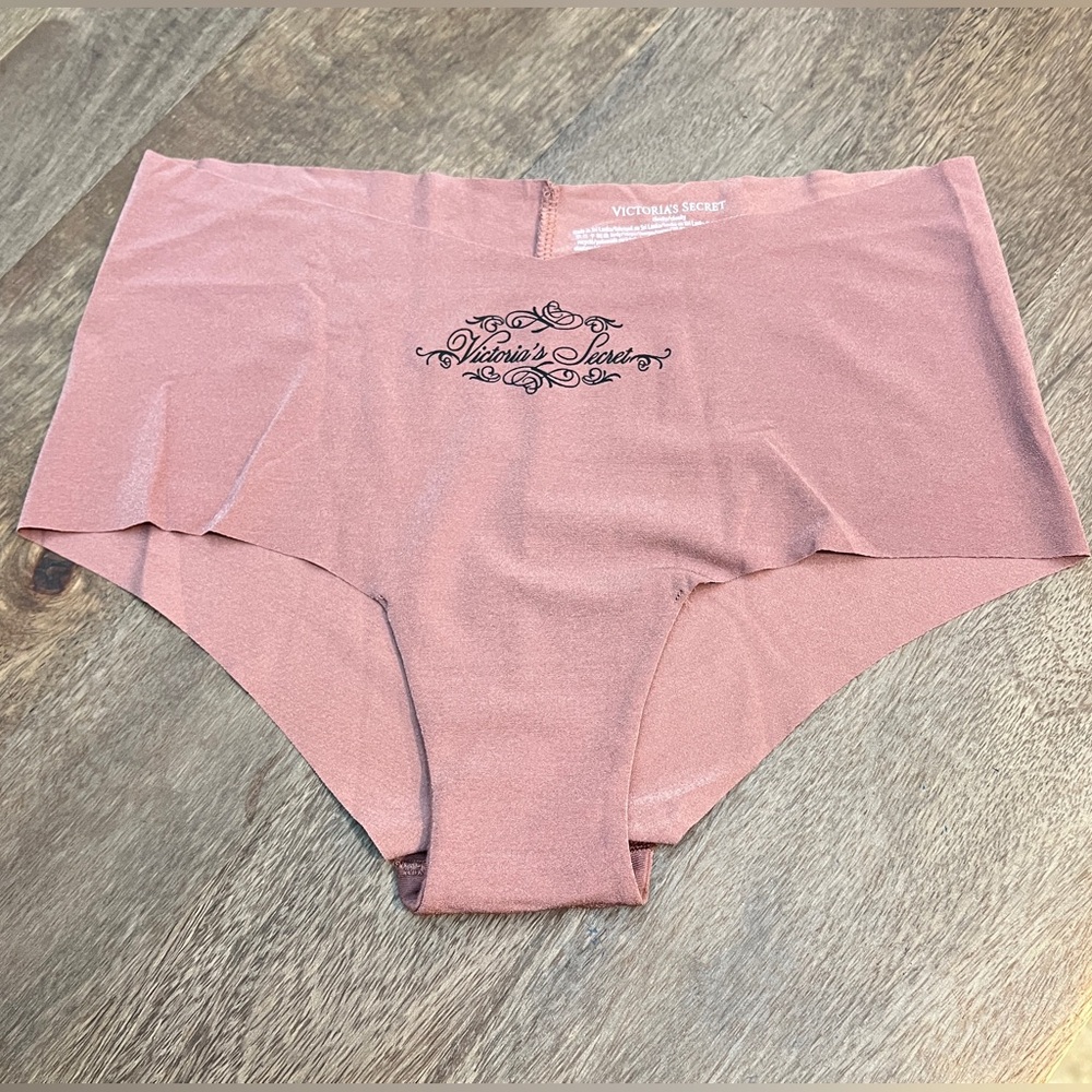 Victoria’s Secret Sexy illusion Rose Pink Logo smooth no show Cheeky Panty Large